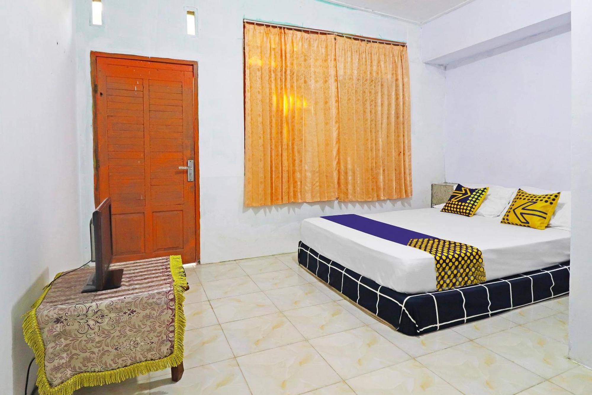 Spot On 91222 Kanjeng Mami Homestay Syariah Jambi Exterior foto