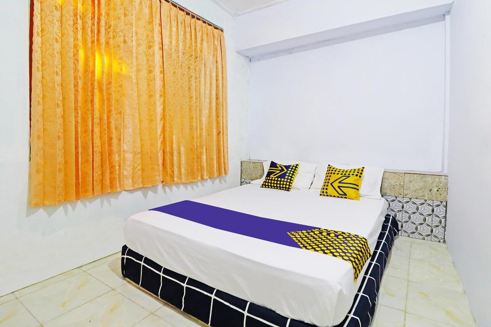 Spot On 91222 Kanjeng Mami Homestay Syariah Jambi Exterior foto